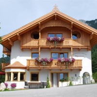 Отель Apart-Pension Barnstatt в городе Шеффау-ам-Вильден-Кайзер, Австрия
