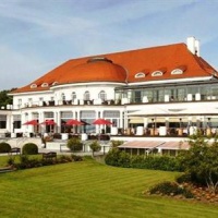 Отель Columbia Hotel Casino Travemuende в городе Травемюнде, Германия