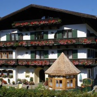 Отель Worndl Pension в городе Фушль-ам-Зее, Австрия