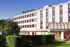 Отель Mercure Lyon L'Isle d'Abeau в городе Вильфонтен, Франция
