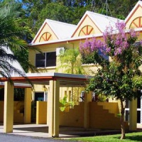 Отель Titree Resort Holiday Apartments в городе Порт Дуглас, Австралия