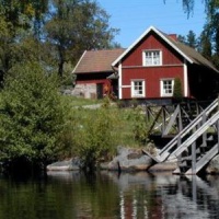 Отель Carlslunds Cottages в городе Урсхульт, Швеция