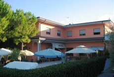 Отель Hotel Carlo в городе Спинетоли, Италия