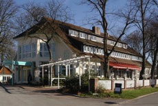 Отель Schroeder`s Schoene Aussicht Hotel-Restaurant-Cafe в городе Вильгельмсхафен, Германия