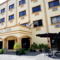 Отель Spring Plaza Hotel в городе Дасмаринас, Филиппины