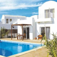 Отель Thalassines Beach Villas Ayia Napa в городе Xylofagou, Кипр