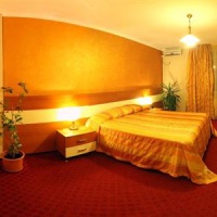 Отель Andre's Hotel в городе Крайова, Румыния
