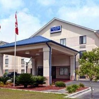 Отель Travelodge Suites Savannah Pooler в городе Саванна, США