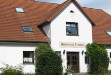 Отель Gutshaus Strobel Landurlaub & Wellness Hotel в городе Трент, Германия