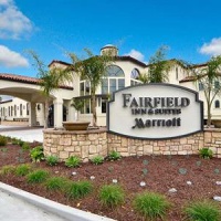 Отель Fairfield Inn & Suites Santa Cruz Capitola в городе Кэпитола, США