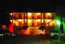 Отель Beach House Motel в городе Индиалантик, США