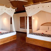 Отель Crusoe's Retreat Korolevu в городе Namaqumaqua, Фиджи