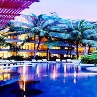 Отель DoubleTree Resort by Hilton Phuket-Surin Beach в городе Чернгталай, Таиланд