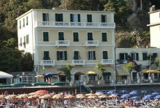 Отель Hotel Baia Monterosso al Mare в городе Монтероссо-аль-Маре, Италия