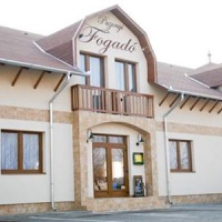 Отель Pazonyi Fogado es Etterem в городе Ньиредьхаза, Венгрия