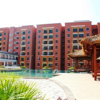 Отель Arabian Bay Resort at Bukit Gambang Resort City в городе Гамбанг, Малайзия