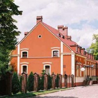 Отель Dworek 1885 в городе Остшешув, Польша
