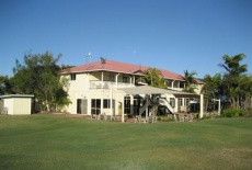 Отель Coral Cove Resort & Golf Club в городе Корал Ков, Австралия