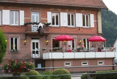 Отель Restaurant & Appartements In Vino Veritas в городе Хаслах, Германия