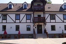 Отель Restaurace a Penzion Ceska Hospoda в городе Jablonne v Podjestidi, Чехия