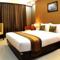 Отель Daima Hotel Padang в городе Паданг, Индонезия