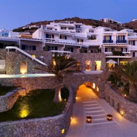 Отель Santa Marina Resort & Villas в городе Орнос, Греция