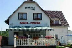 Отель Marcel Panzio в городе Керепес, Венгрия