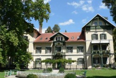 Отель Hotel Park Dobrna в городе Добрна, Словения