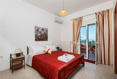 Отель Diogenis Home в городе Марулас, Греция