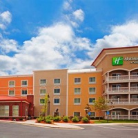 Отель Holiday Inn Hotel & Suites Maple Grove - Arbor Lakes в городе Мейпл-Гров, США