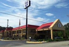 Отель Knights Inn Knoxville Lenoir City в городе Ленуар Сити, США