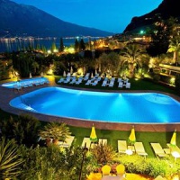Отель Park Hotel Imperial в городе Лимоне-суль-Гарда, Италия