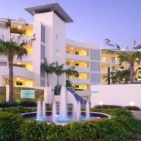 Отель Bluewater Point Resort Minyama в городе Миниама, Австралия