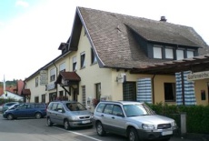 Отель Landgasthaus Zollerstuben в городе Берматинген, Германия