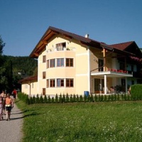 Отель Haus Hedwig Fuschl am See в городе Фушль-ам-Зее, Австрия