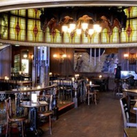 Отель Queen Hotel Cafe Restaurant в городе Эйндховен, Нидерланды