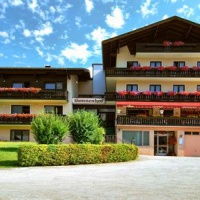 Отель Gasthaus Sonnenhof Abtenau в городе Абтенау, Австрия