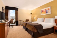 Отель Hilton Hotel Croydon London в городе Whyteleafe, Великобритания