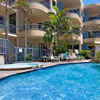 Отель Coolum Baywatch Resort в городе Кулум Бич, Австралия