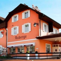 Отель Auberge De Vers Chez Perrin в городе Пейерн, Швейцария