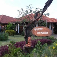 Отель Sailom Resort Bangsaphan в городе Куибури, Таиланд
