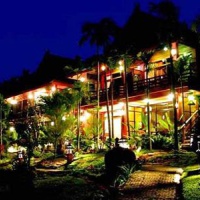 Отель Sukantara Cascade Resort Mae Rim в городе Мае Рим, Таиланд