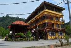 Отель Kamila Motel в городе Manjung, Малайзия