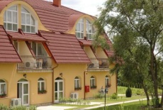 Отель Villa Apartman в городе Демьен, Венгрия