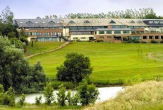 Отель Hellidon Lakes Golf & Spa Hotel - QHotels в городе Hellidon, Великобритания