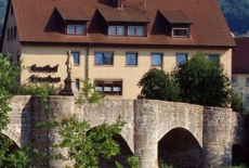 Отель Landgasthof zum Hirschen в городе Тауберреттерсхайм, Германия