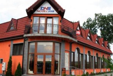 Отель Motel DHS Deva в городе Santuhalm, Румыния