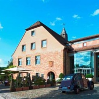 Отель Kloster Hornbach в городе Хорнбах, Германия