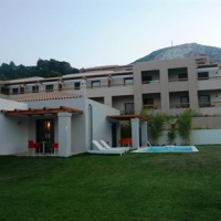 Отель Kymi Palace в городе Кими, Греция