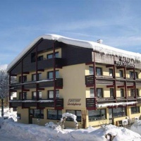Отель Christophorus Inn в городе Зёлль, Австрия